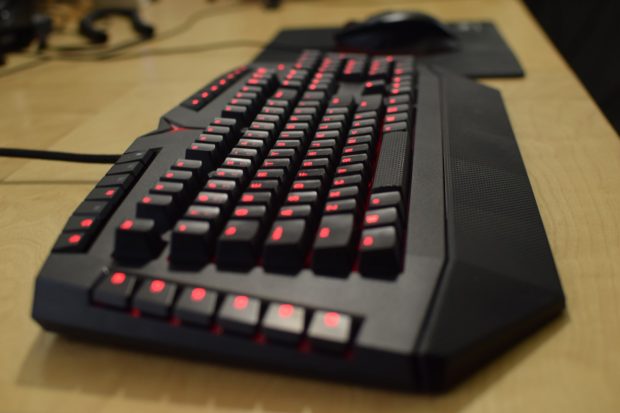Lenovo Y gaming keyboard mouse