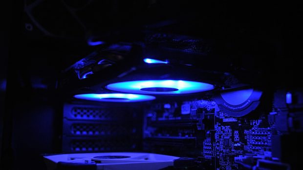 XFX RX 470 4GB Hard Swap Fans